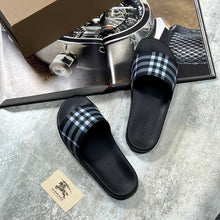 Load image into Gallery viewer, Slipper