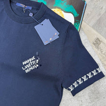 Load image into Gallery viewer, Tshirt