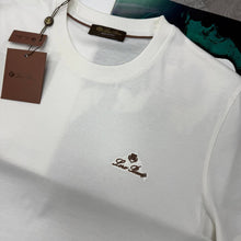 Load image into Gallery viewer, Tshirt