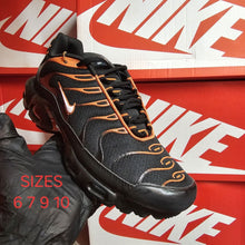 Load image into Gallery viewer, Shoes