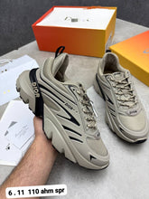 Load image into Gallery viewer, Shoes