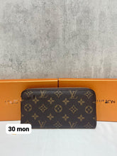 Load image into Gallery viewer, Purse