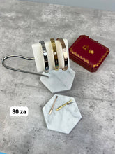 Load image into Gallery viewer, Bracelet