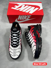 Load image into Gallery viewer, Shoes