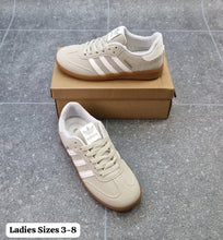 Load image into Gallery viewer, Shoes