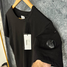 Load image into Gallery viewer, Tshirt