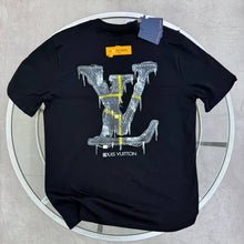 Load image into Gallery viewer, T-shirt
