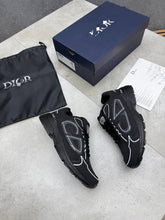 Load image into Gallery viewer, Shoes