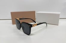 Load image into Gallery viewer, Sunglass