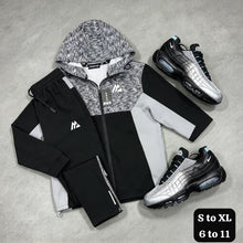 Load image into Gallery viewer, Tracksuit