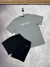 Load image into Gallery viewer, Tshirt