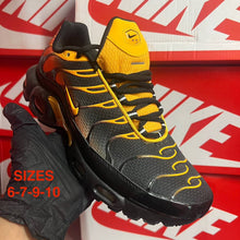 Load image into Gallery viewer, Shoes