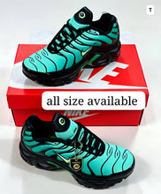 Load image into Gallery viewer, Shoes