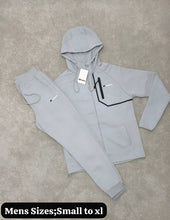 Load image into Gallery viewer, Tracksuit