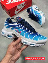 Load image into Gallery viewer, Shoes