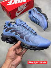 Load image into Gallery viewer, Shoes