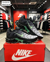 Load image into Gallery viewer, Shoes