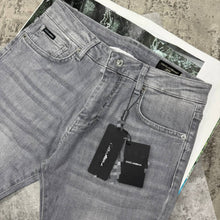 Load image into Gallery viewer, Jeans