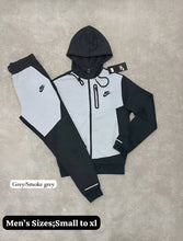 Load image into Gallery viewer, Tracksuit