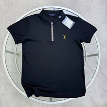 Load image into Gallery viewer, T-shirt