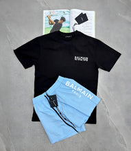 Load image into Gallery viewer, T-shirt