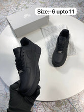 Load image into Gallery viewer, Shoes