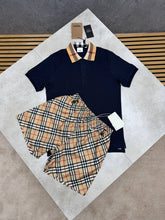 Load image into Gallery viewer, Tshirt