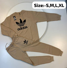 Load image into Gallery viewer, Tracksuit