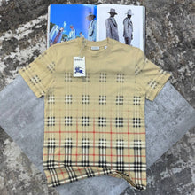 Load image into Gallery viewer, Tshirt