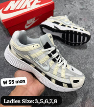 Load image into Gallery viewer, Shoes women