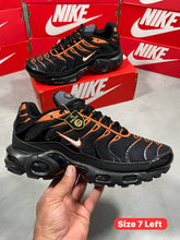 Load image into Gallery viewer, Shoes
