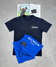 Load image into Gallery viewer, T-shirt