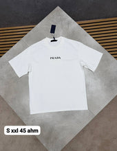 Load image into Gallery viewer, Tshirt