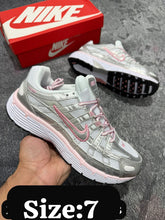 Load image into Gallery viewer, Shoes women