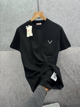 Load image into Gallery viewer, Tshirt