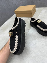 Load image into Gallery viewer, Slipper
