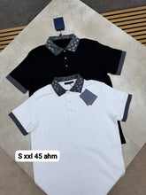 Load image into Gallery viewer, T-shirt