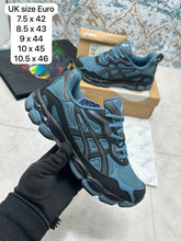 Load image into Gallery viewer, Shoes