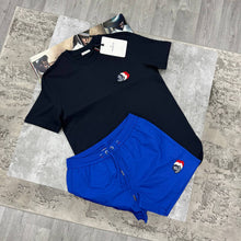 Load image into Gallery viewer, Tshirt