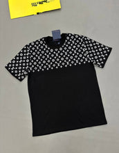 Load image into Gallery viewer, T-shirt