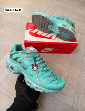 Load image into Gallery viewer, Shoes men