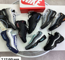Load image into Gallery viewer, Shoes
