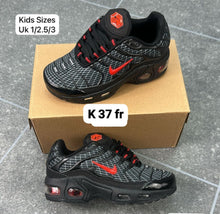 Load image into Gallery viewer, Shoes