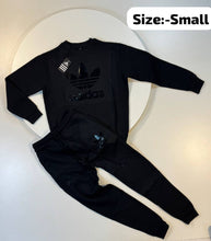 Load image into Gallery viewer, Tracksuit
