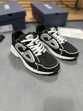 Load image into Gallery viewer, Shoes