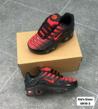 Load image into Gallery viewer, Shoes