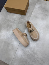 Load image into Gallery viewer, Slipper