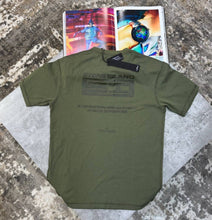 Load image into Gallery viewer, Tshirt