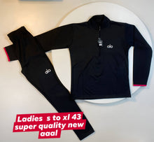 Load image into Gallery viewer, Tracksuit women
