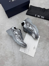 Load image into Gallery viewer, Shoes